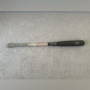 Marucci AM22 Pro Model 33 x 30 Wood Baseball Bat